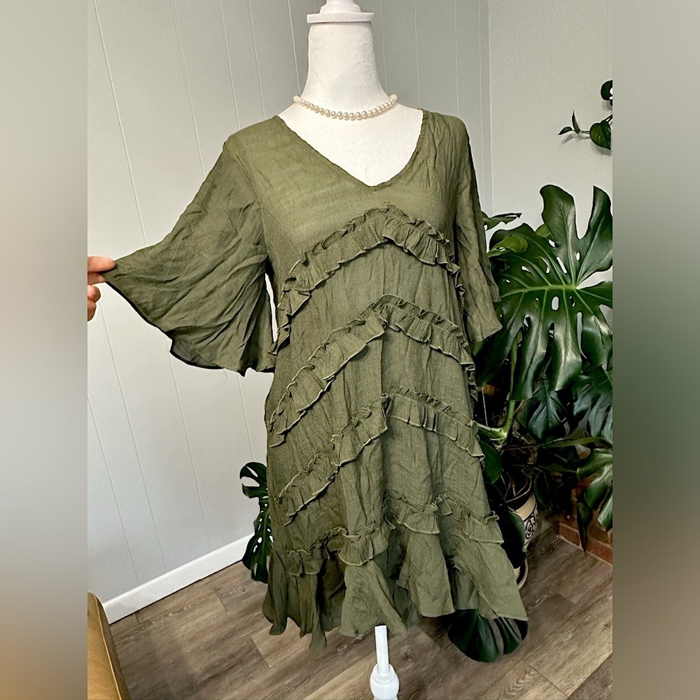 🛍️NET. Flawless Ruffle dress with line - Picture 7 of 7